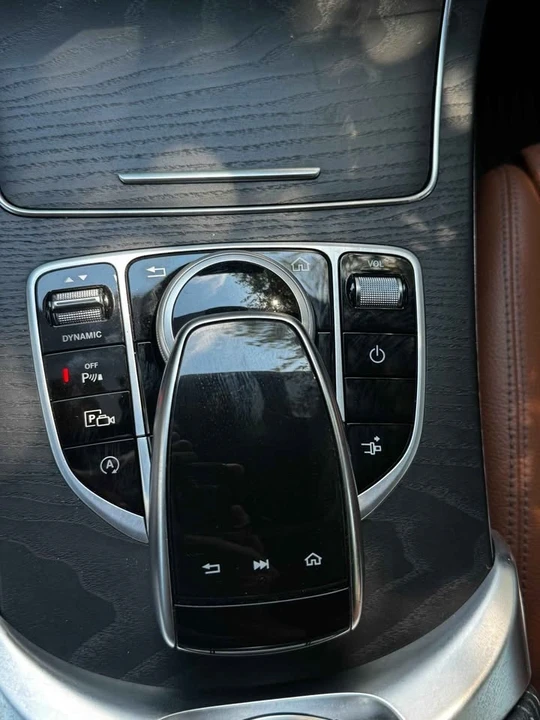 2022 Mercedes-Benz W205 C-Class - Image 12 of 17