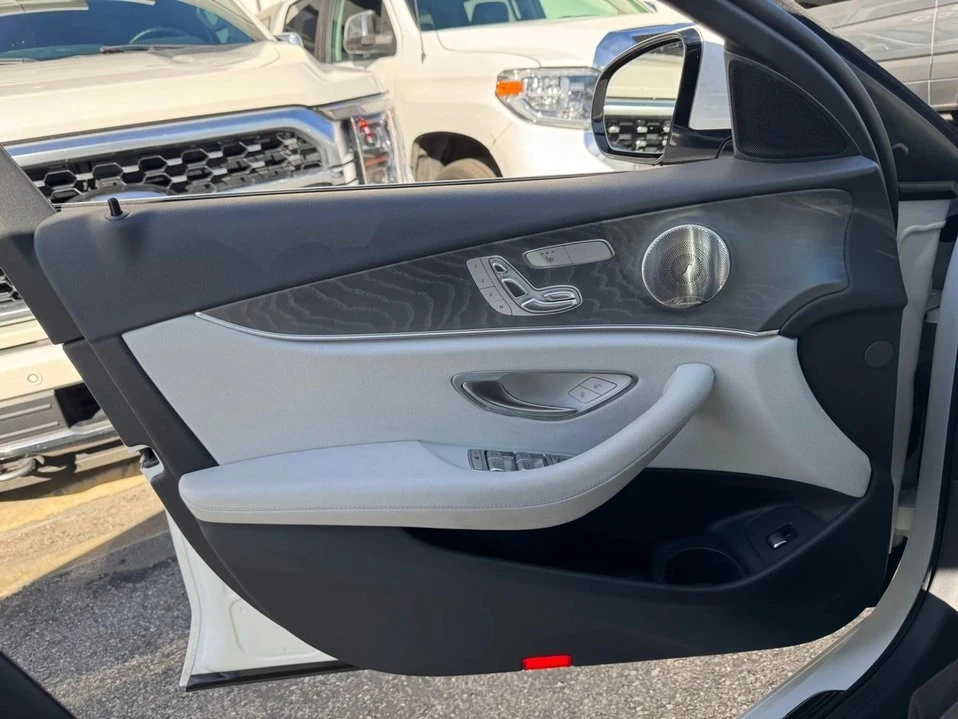 2022 Mercedes-Benz W213 E-Class - Image 16 of 17
