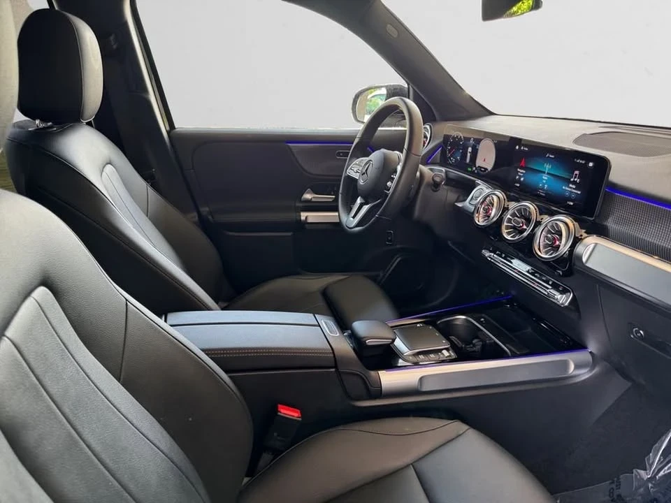 2022 Mercedes-Benz EQB - Image 15 of 20