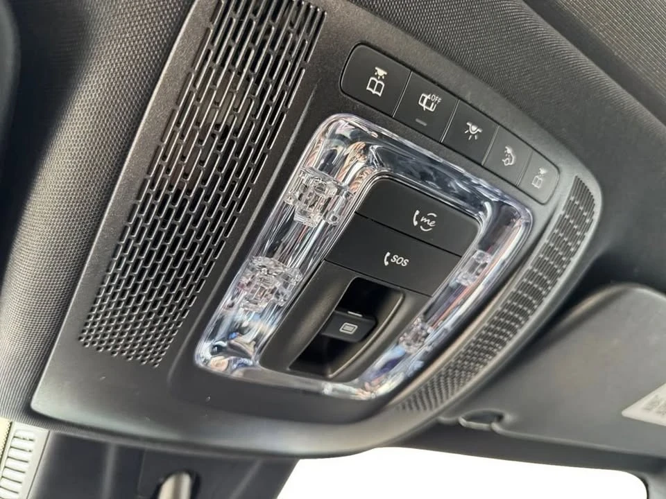 2022 Mercedes-Benz EQB - Image 17 of 20