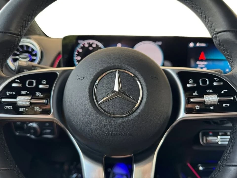2022 Mercedes-Benz EQB - Image 19 of 20