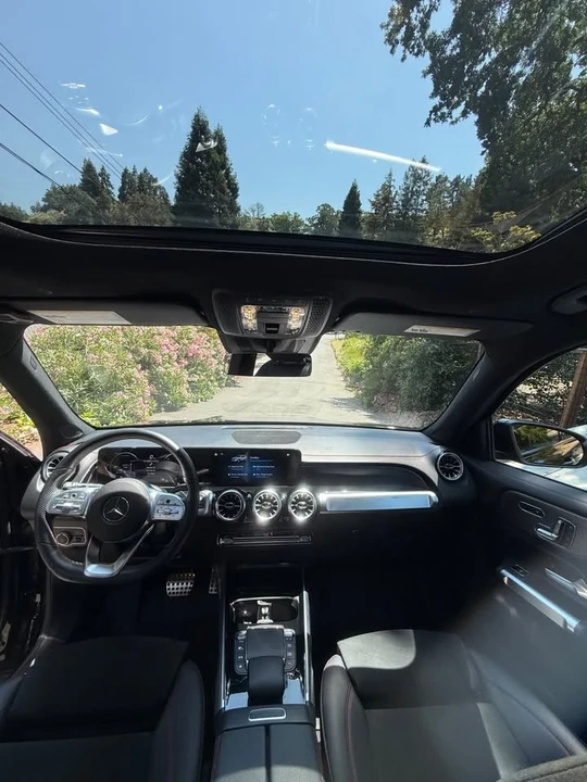 2022 Mercedes-Benz EQB - Image 10 of 14