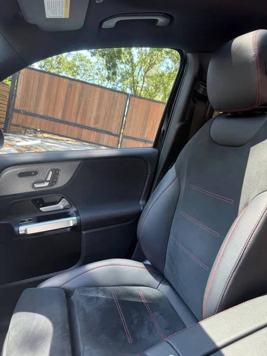 2022 Mercedes-Benz EQB - Image 11 of 14