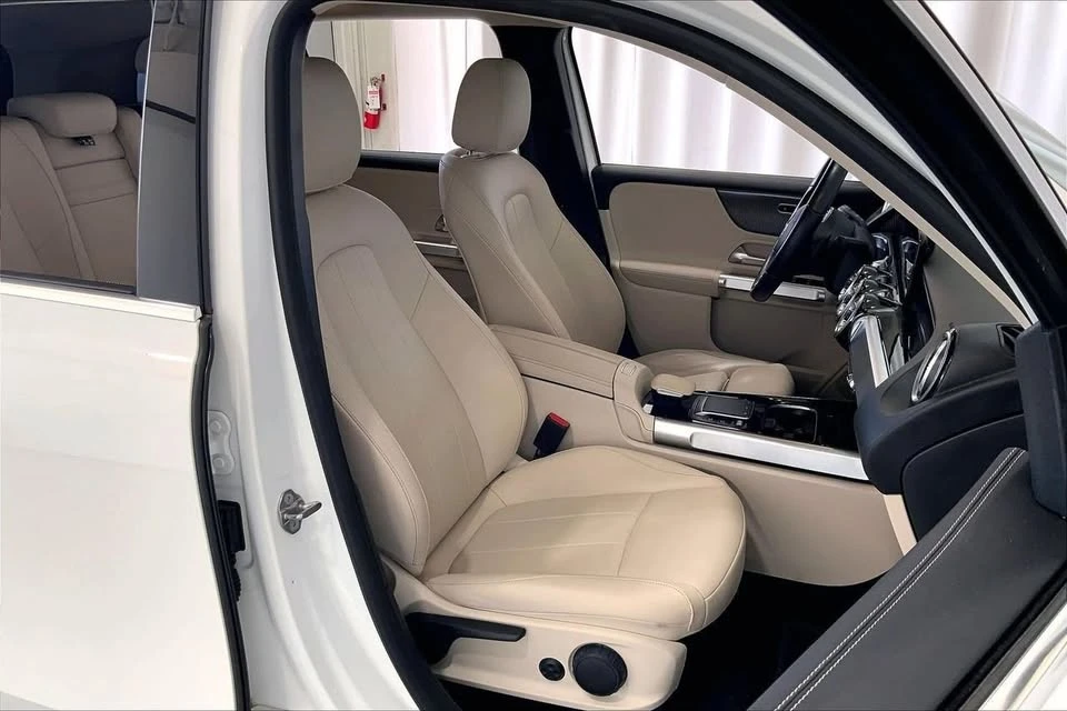 2022 Mercedes-Benz EQB - Image 4 of 9