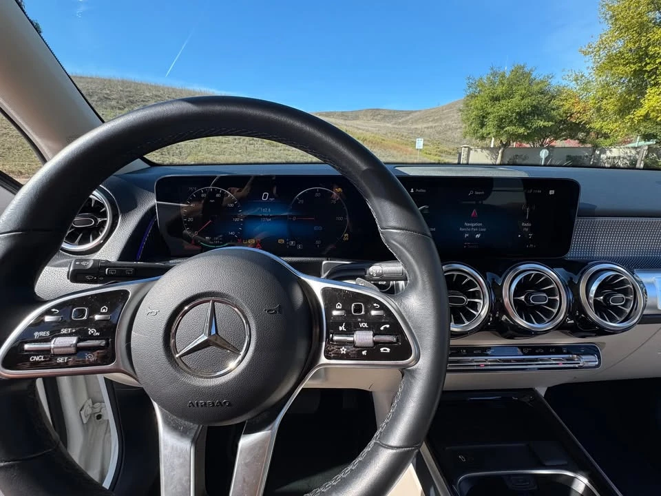2022 Mercedes-Benz EQB - Image 15 of 20