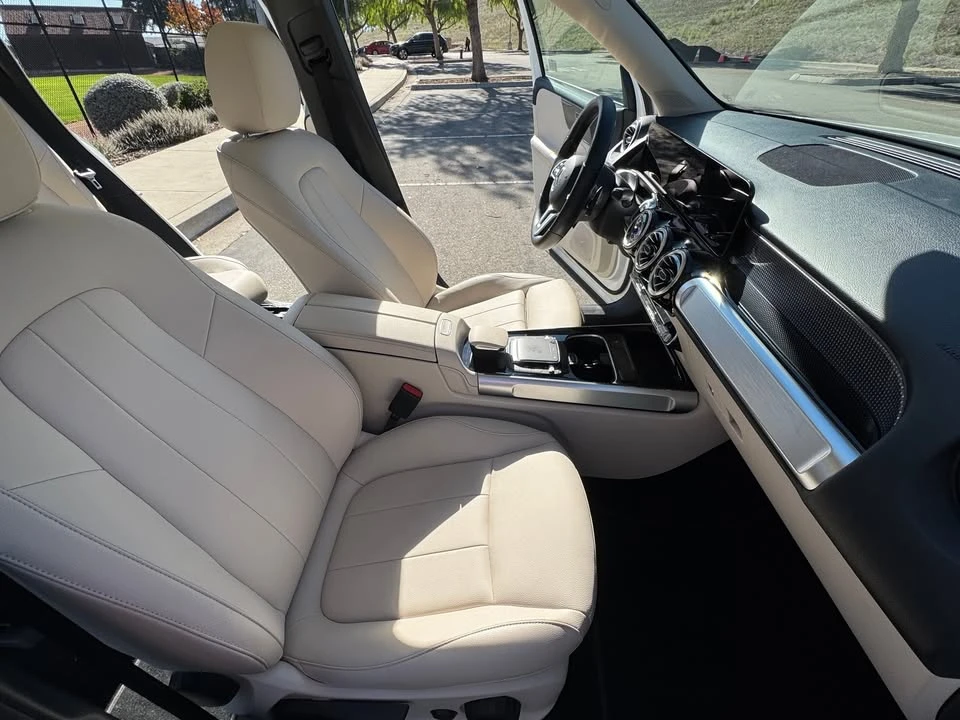2022 Mercedes-Benz EQB - Image 17 of 20