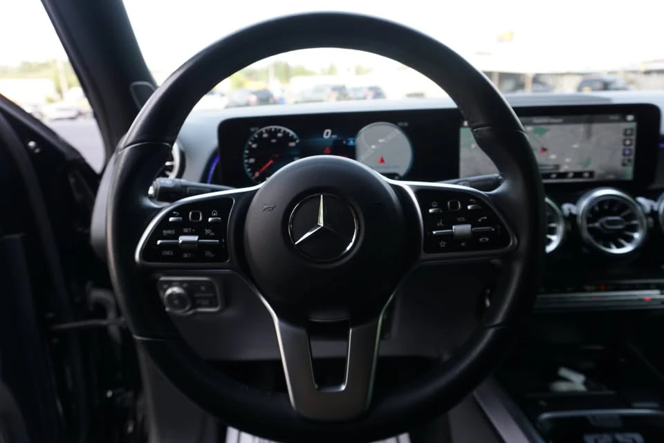 2022 Mercedes-Benz EQB - Image 15 of 20