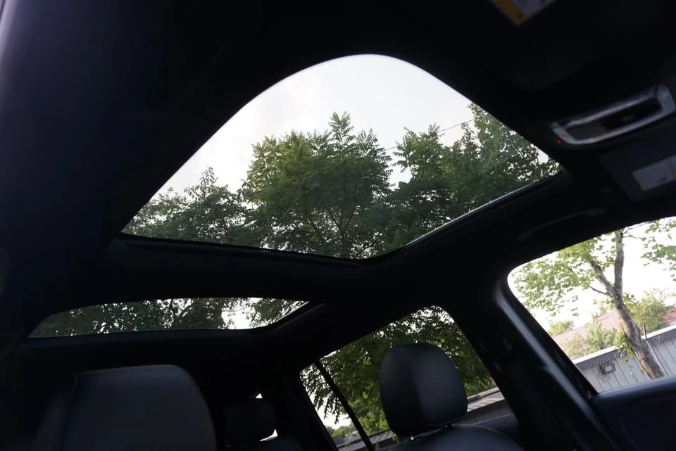 2022 Mercedes-Benz EQB - Image 9 of 20
