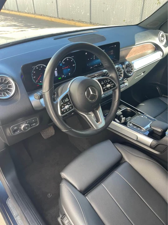 2022 Mercedes-Benz EQB - Image 8 of 9