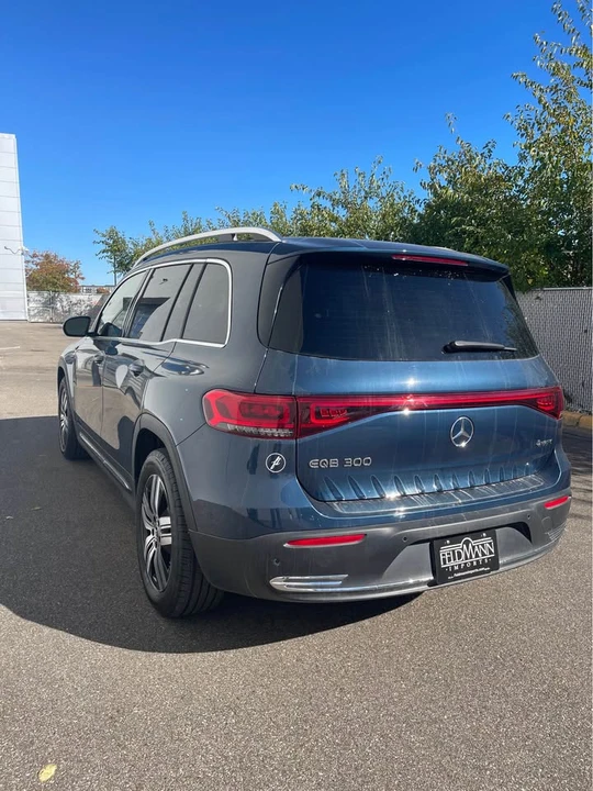 2022 Mercedes-Benz EQB - Image 5 of 9