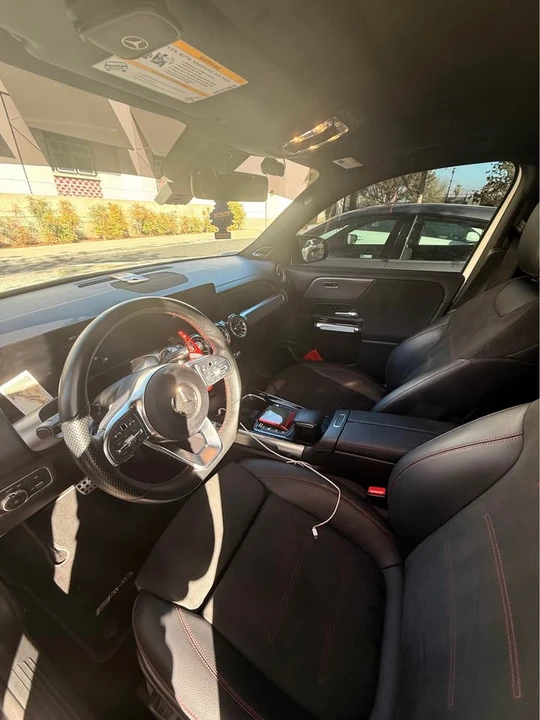 2022 Mercedes-Benz EQB - Image 2 of 8