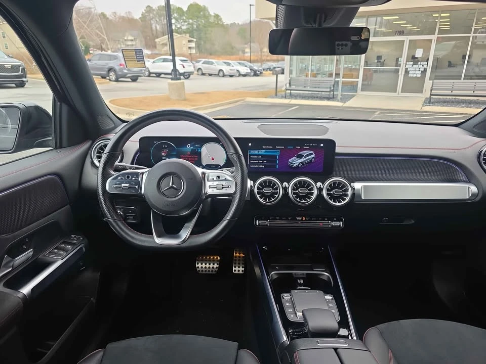 2022 Mercedes-Benz EQB - Image 10 of 15