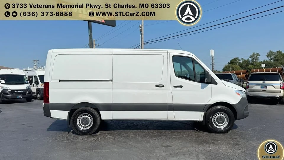 2022 Mercedes-Benz VS30 Sprinter - Image 2 of 19