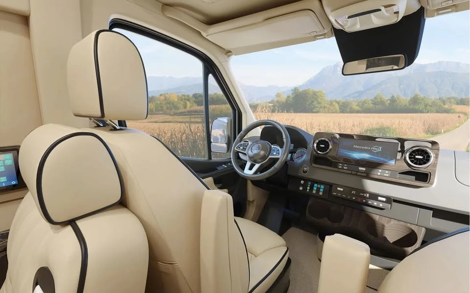 2022 Mercedes-Benz VS30 Sprinter - Image 7 of 10