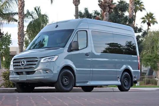 2022 Mercedes-Benz Sprinter 2500