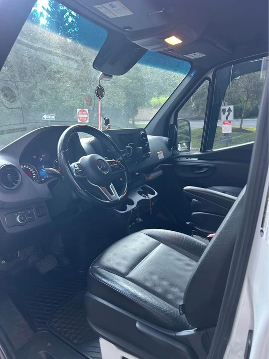 2022 Mercedes-Benz VS30 Sprinter - Image 3 of 4