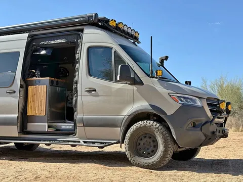 2022 Mercedes-Benz Sprinter 2500 Cab Chassis