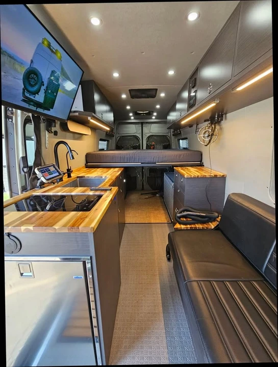 2022 Mercedes-Benz VS30 Sprinter - Image 10 of 20