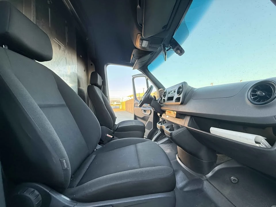 2022 Mercedes-Benz VS30 Sprinter - Image 12 of 19