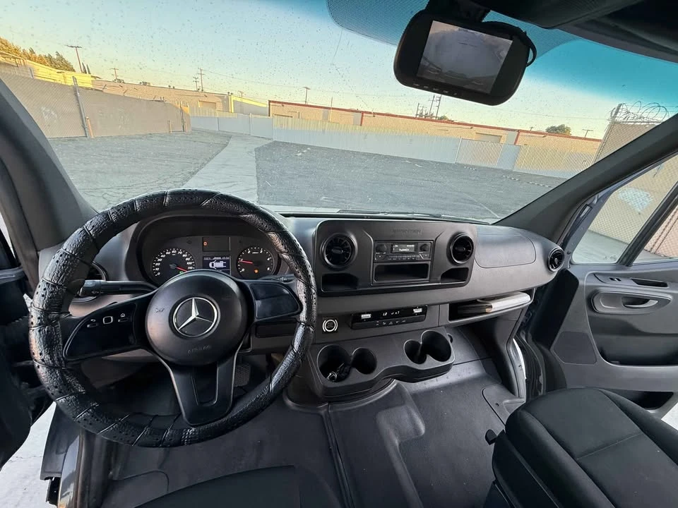 2022 Mercedes-Benz VS30 Sprinter - Image 11 of 19