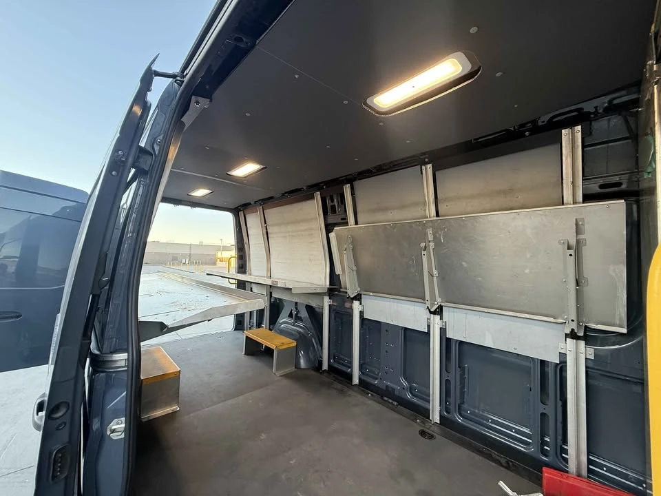 2022 Mercedes-Benz VS30 Sprinter - Image 14 of 19