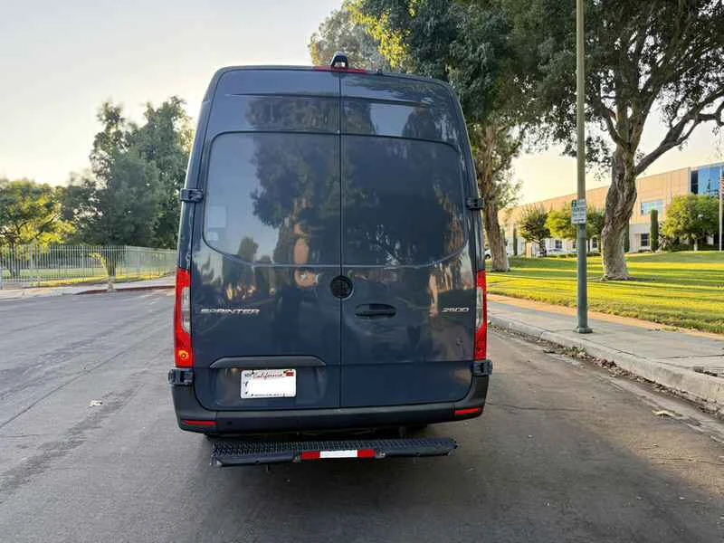 2022 Mercedes-Benz VS30 Sprinter - Image 6 of 19
