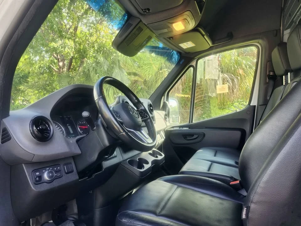 2022 Mercedes-Benz VS30 Sprinter - Image 12 of 14