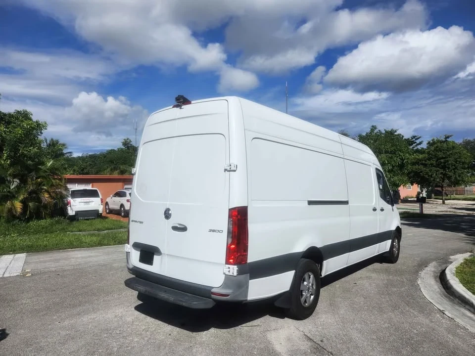 2022 Mercedes-Benz VS30 Sprinter - Image 4 of 14