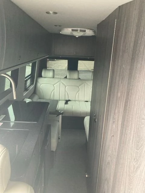 2022 Mercedes-Benz VS30 Sprinter - Image 8 of 19