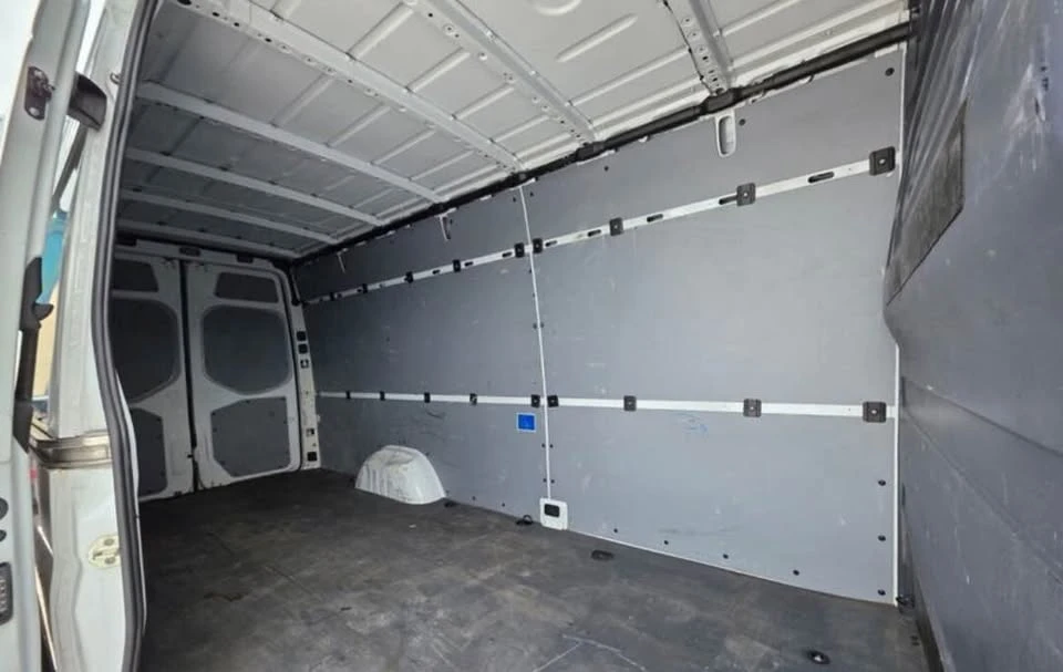 2022 Mercedes-Benz VS30 Sprinter - Image 6 of 12