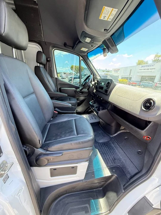 2022 Mercedes-Benz VS30 Sprinter - Image 16 of 20