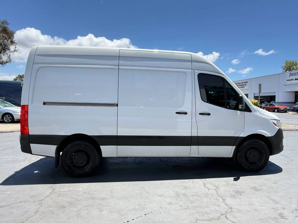 2022 Mercedes-Benz VS30 Sprinter - Image 14 of 20