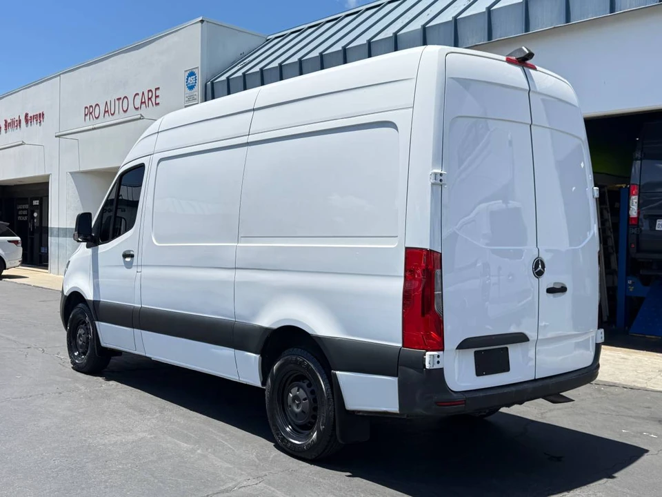 2022 Mercedes-Benz VS30 Sprinter - Image 10 of 20