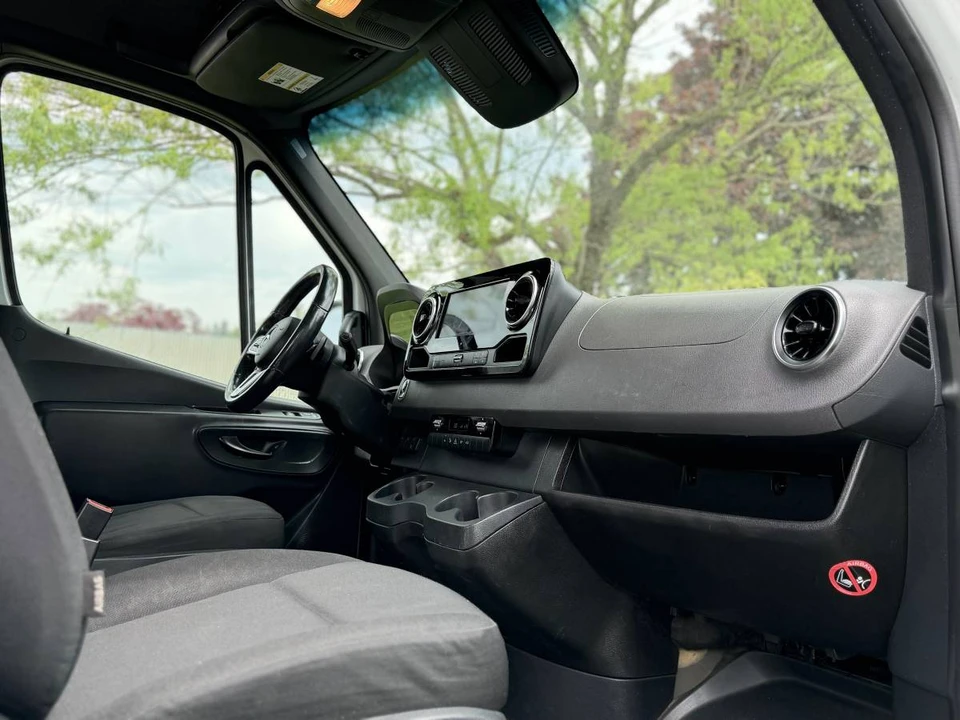 2022 Mercedes-Benz VS30 Sprinter - Image 19 of 24