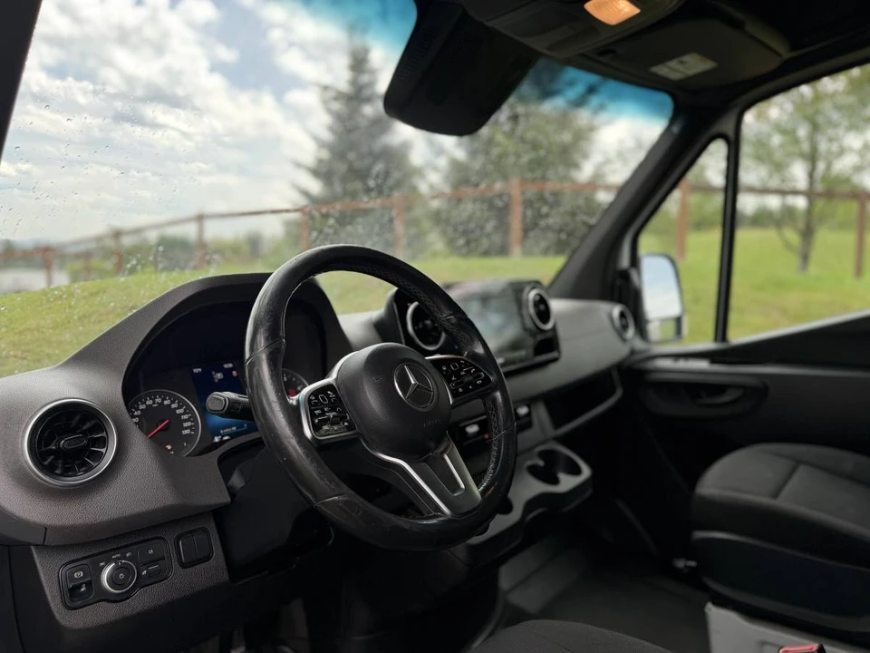 2022 Mercedes-Benz VS30 Sprinter - Image 16 of 24