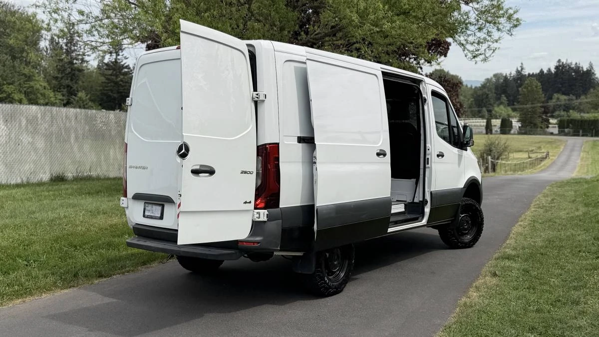 2022 Mercedes-Benz VS30 Sprinter - Image 11 of 24