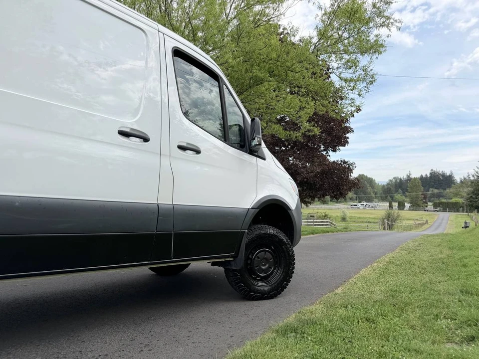 2022 Mercedes-Benz VS30 Sprinter - Image 7 of 24