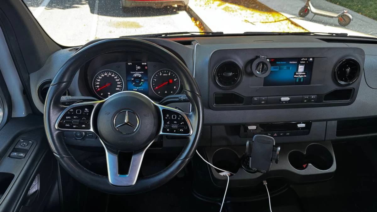 2022 Mercedes-Benz VS30 Sprinter - Image 4 of 7