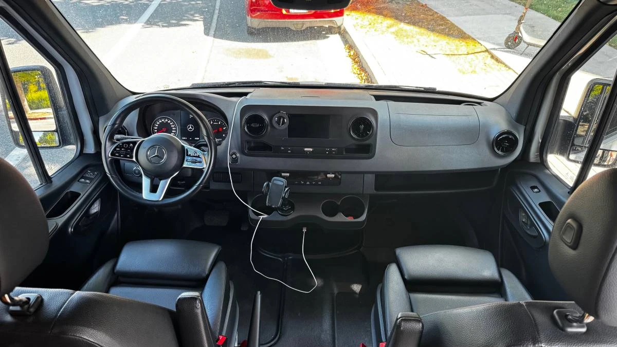 2022 Mercedes-Benz VS30 Sprinter - Image 3 of 7