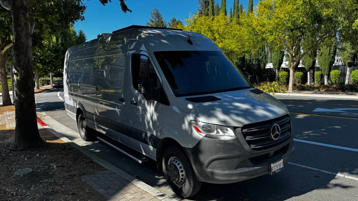 2022 Mercedes-Benz VS30 Sprinter - Image 2 of 7