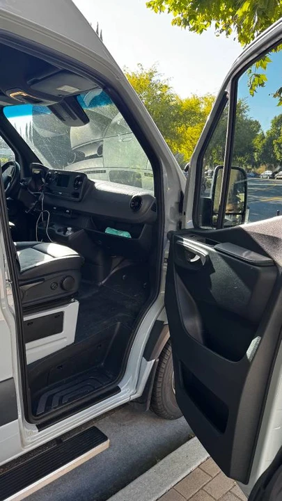 2022 Mercedes-Benz VS30 Sprinter - Image 5 of 7