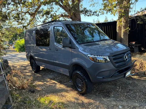 2022 Mercedes-Benz Sprinter 2500 4X4