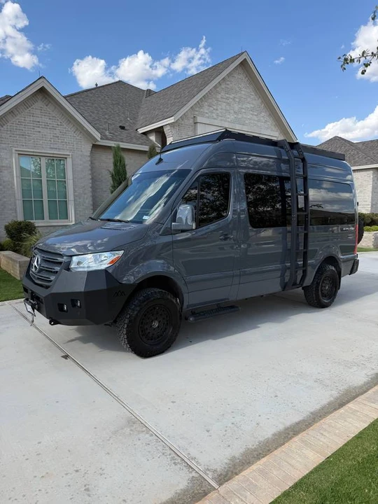 2022 Mercedes-Benz VS30 Sprinter - Image 2 of 19