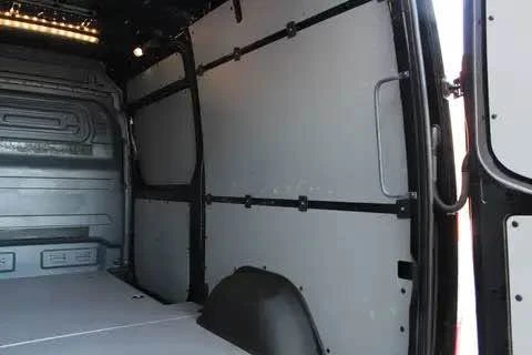 2022 Mercedes-Benz VS30 Sprinter - Image 13 of 20