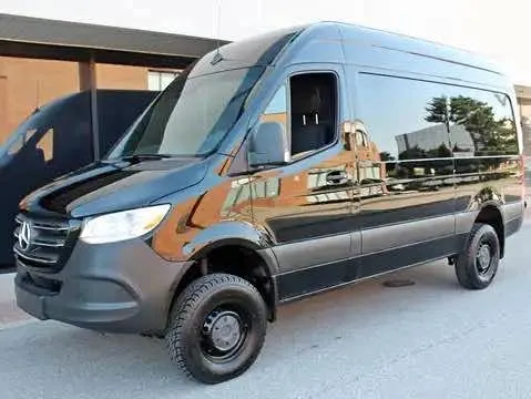 2022 Mercedes-Benz Sprinter 144 High Roof 4x4
