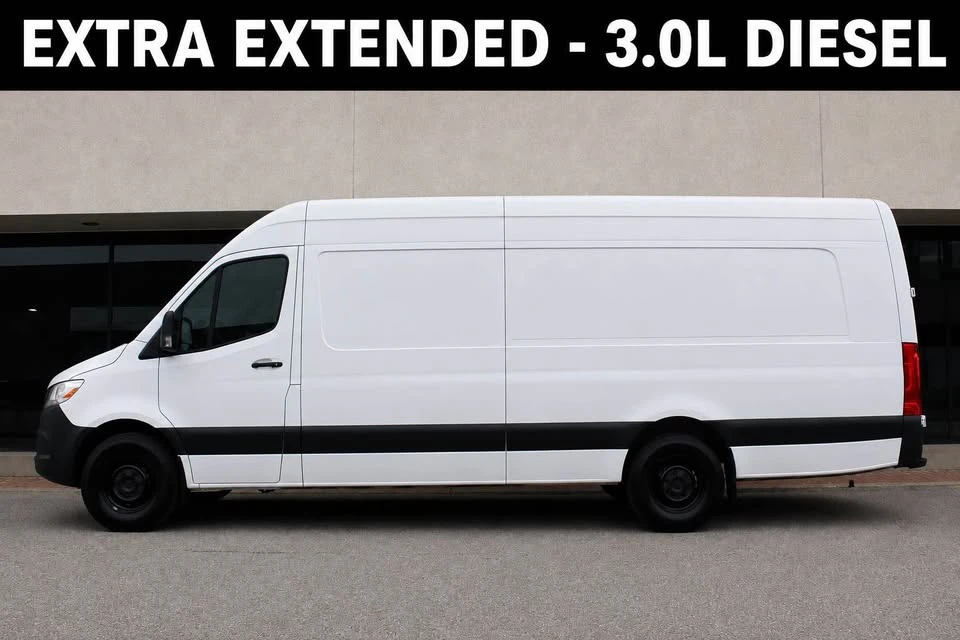2022 Mercedes-Benz VS30 Sprinter - Image 2 of 20