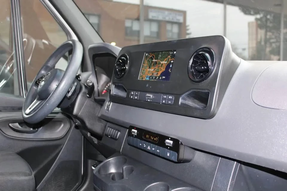 2022 Mercedes-Benz VS30 Sprinter - Image 17 of 20