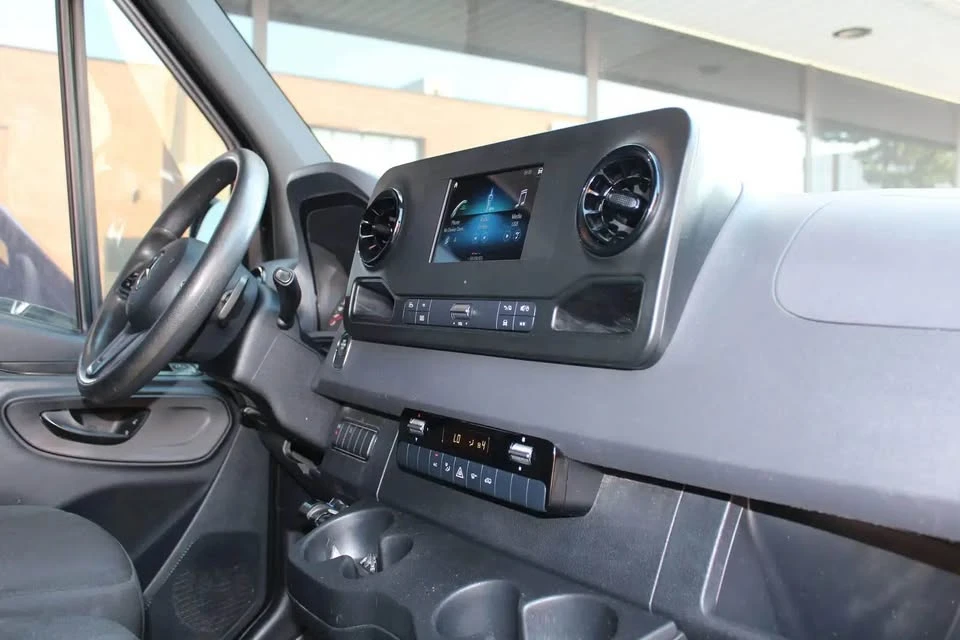 2022 Mercedes-Benz VS30 Sprinter - Image 18 of 20