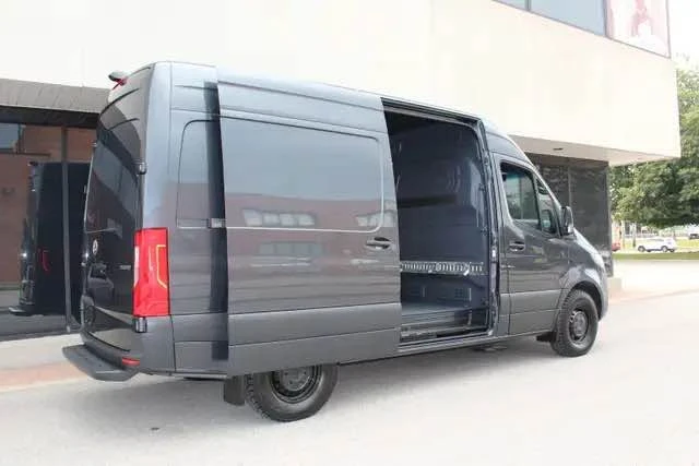 2022 Mercedes-Benz VS30 Sprinter - Image 16 of 20