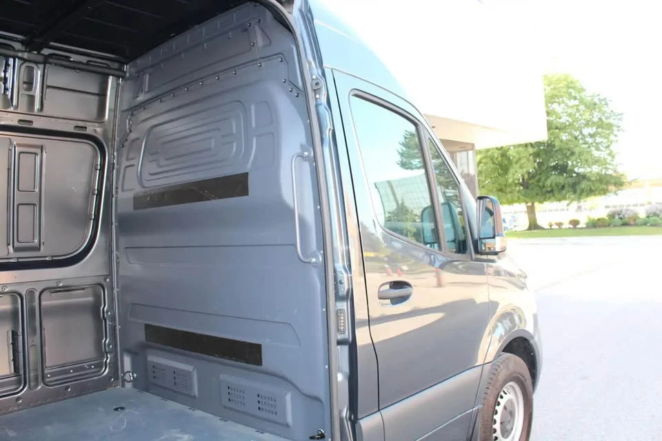 2022 Mercedes-Benz VS30 Sprinter - Image 10 of 20